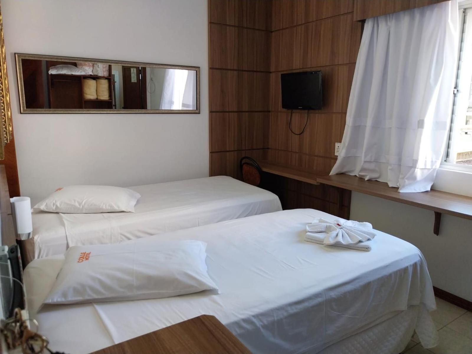 Colle Tourist Hotel Luxo Criciuma  Eksteriør bilde