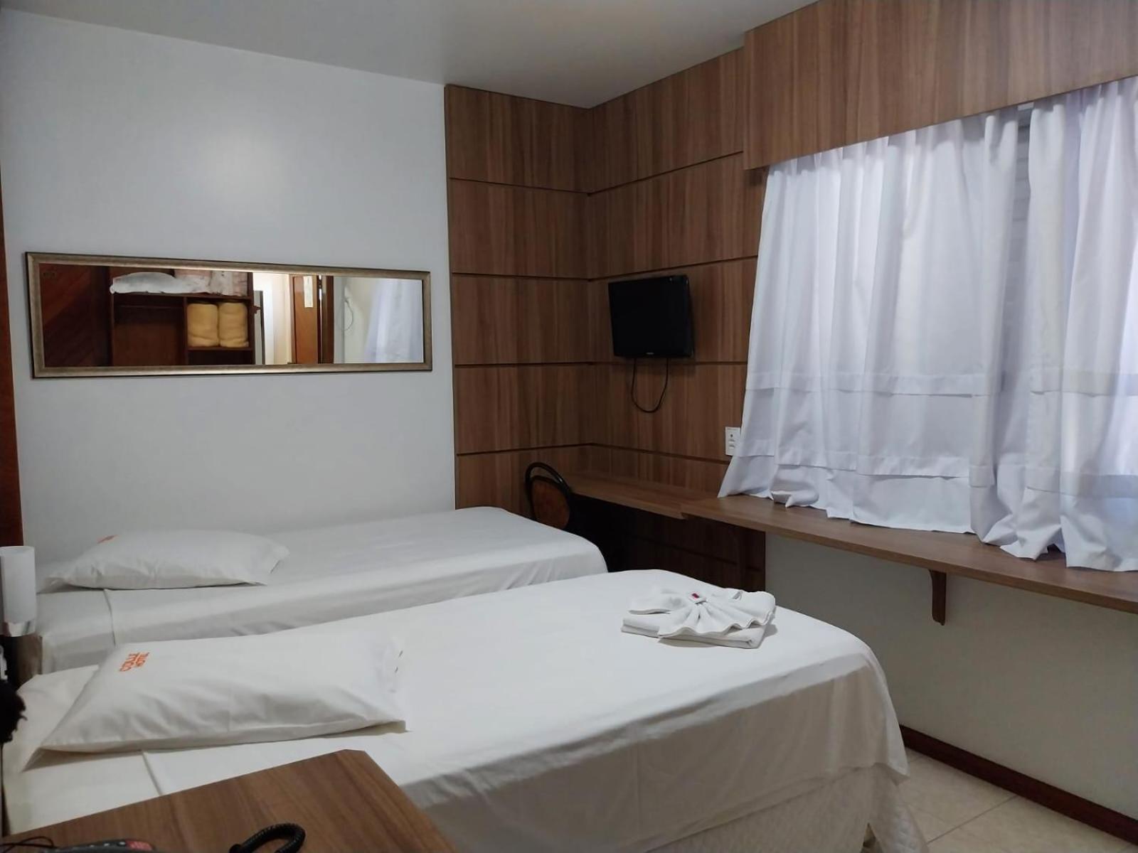 Colle Tourist Hotel Luxo Criciuma  Eksteriør bilde